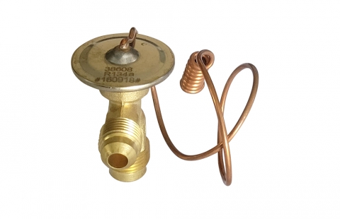 A/C Expansion Valve for Scout II, Pickup or Travelall w/ Flare Fitting